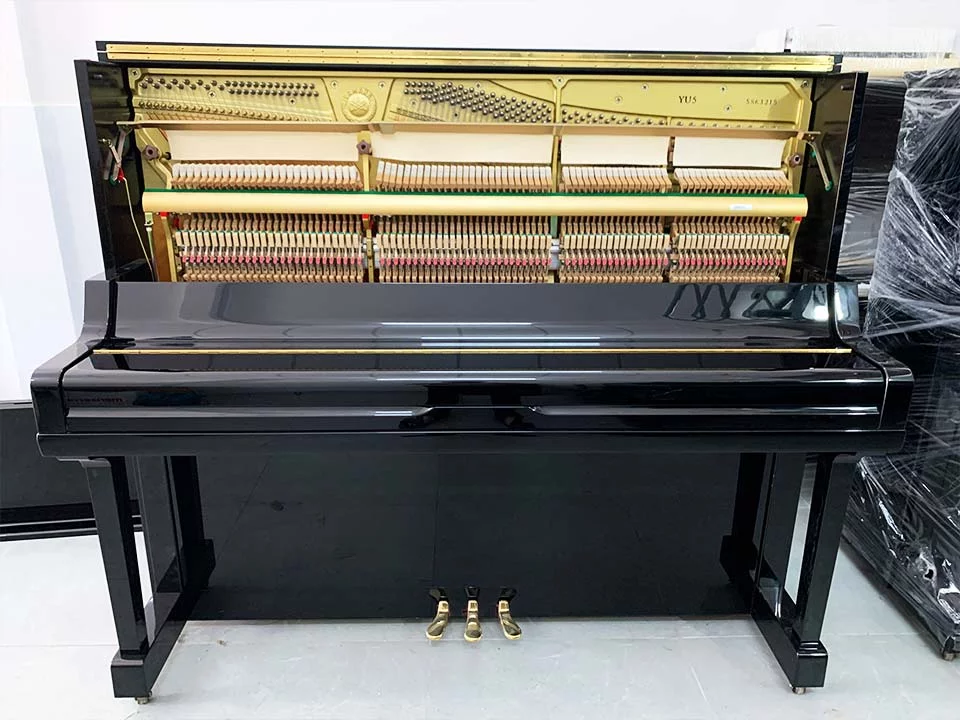 Review YAMAHA YU5 – Hình ảnh thực tế tại showroom Elite Piano